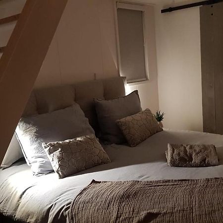 Bed and Breakfast Logeren Bij Grea Zwartsluis Esterno foto