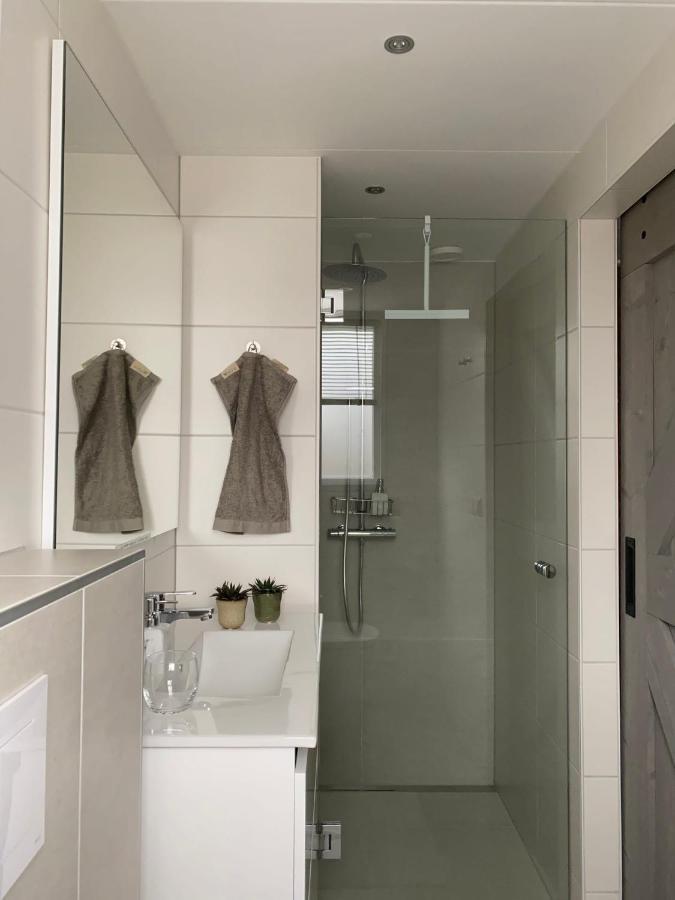 Bed and Breakfast Logeren Bij Grea Zwartsluis Esterno foto